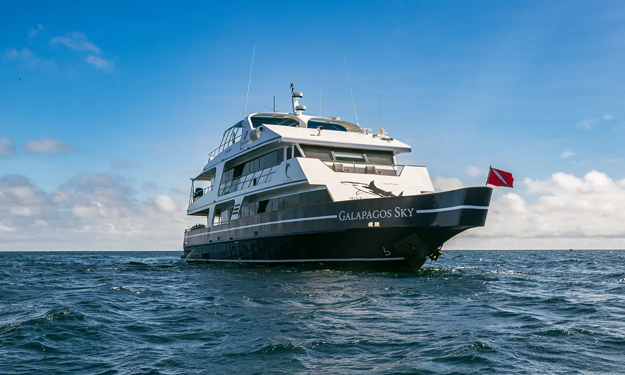 Galapagos Sky liveaboard yacht